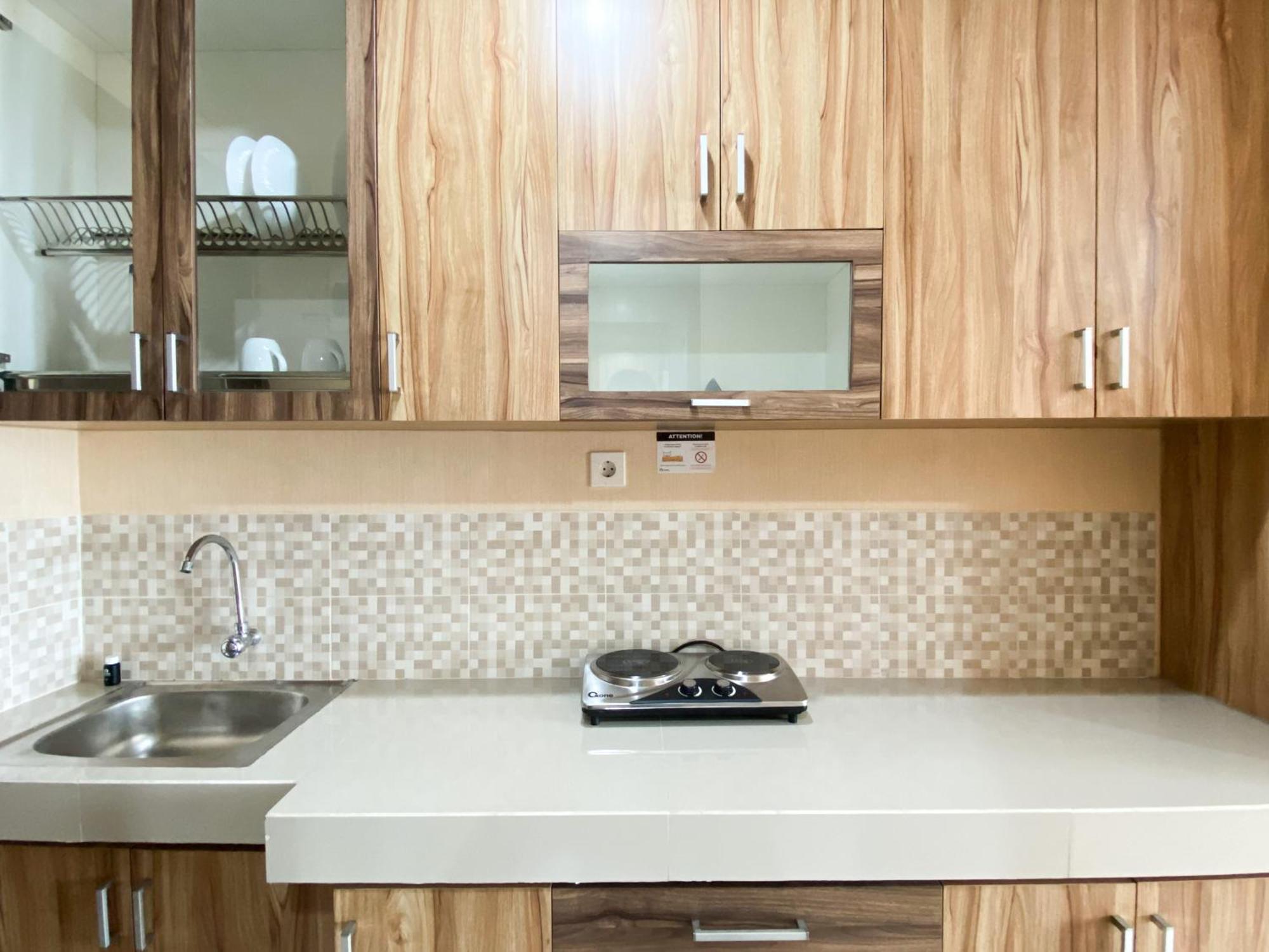 Homey And Simply The Enviro By Travelio Apartemen Cikarang
